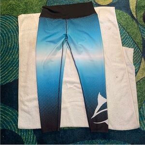 Stylish Ombre Blue Leggings